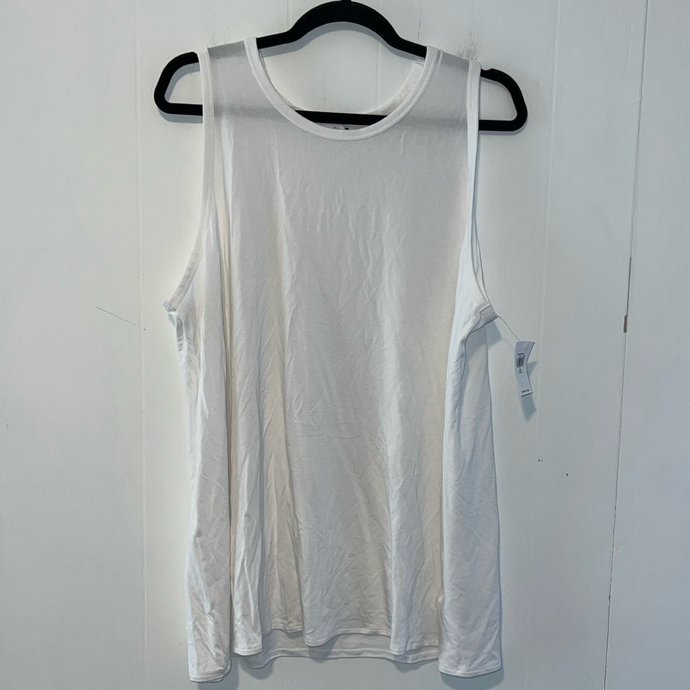 NWT Old Navy Women’s White Tank Tunic Sleeveless A111